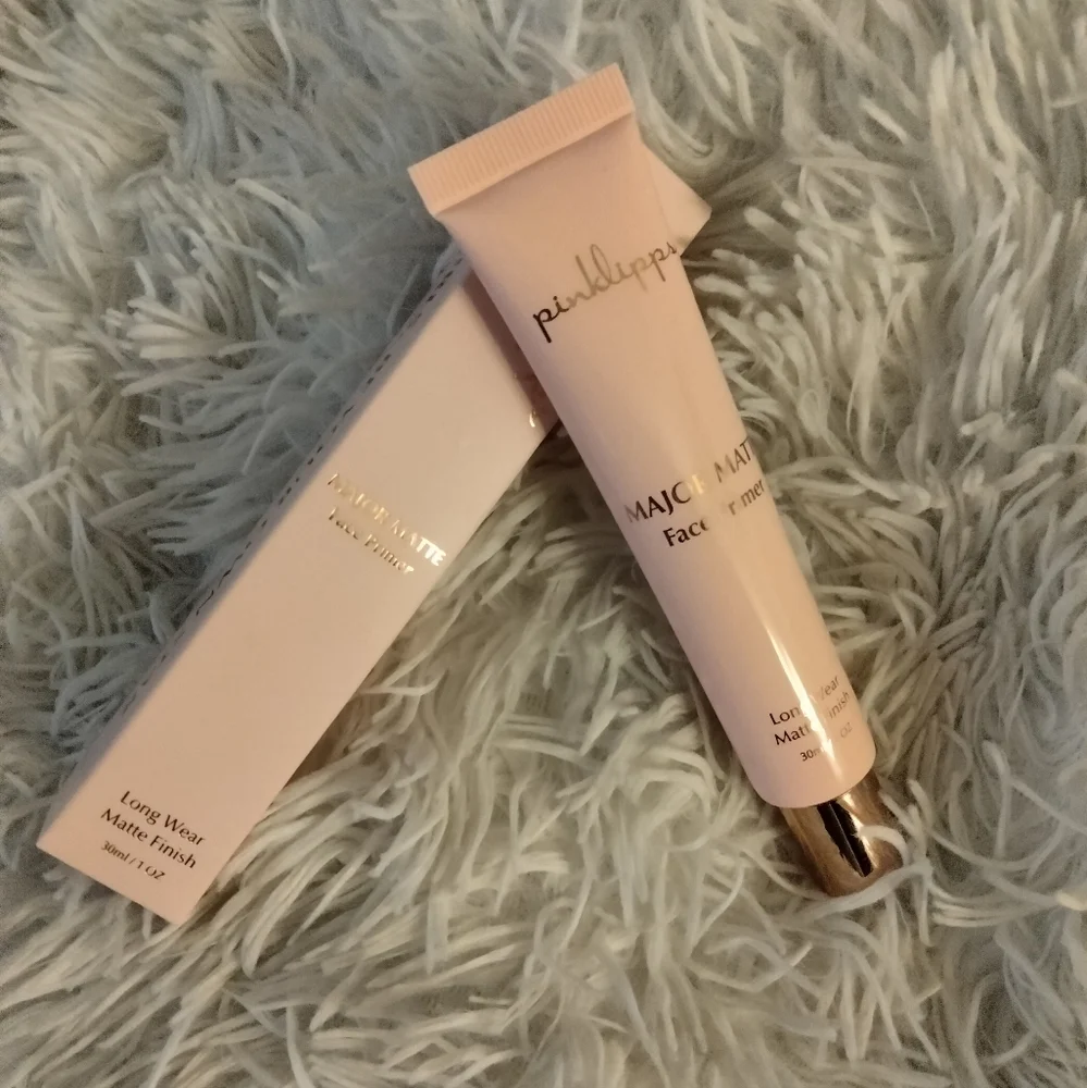 🆕 Pink Lipps Major Matte Face Primer